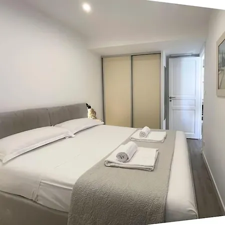 Massena 4 Pers Super Wifi Nizza